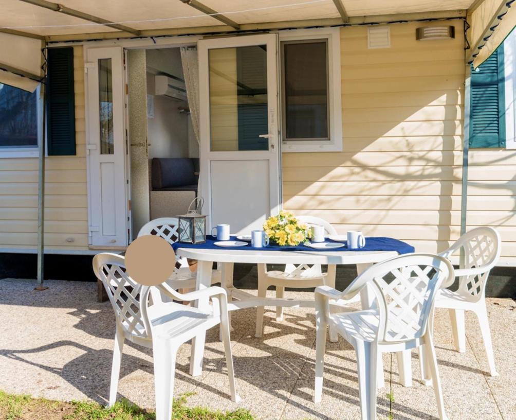 Eurocampingpacengo Hotel Lazise Exterior foto